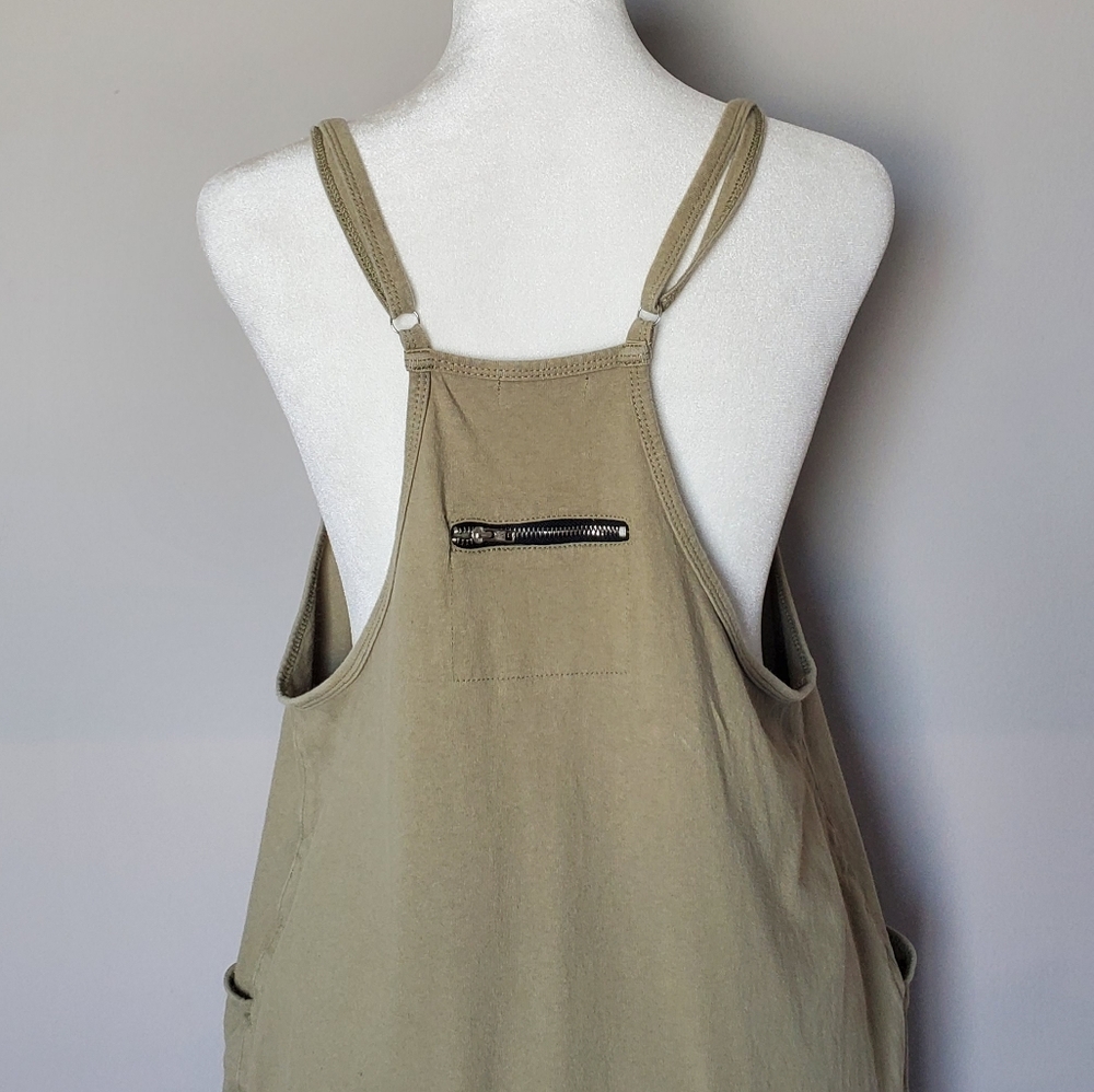 Casual Khaki Sleeveless Jumpsuit for Women - Picture 6 of 10